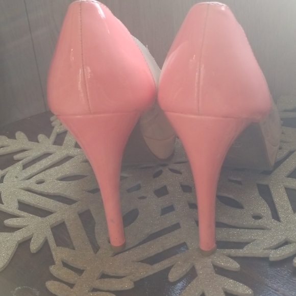 Platform Pumps - Picture 3 of 4